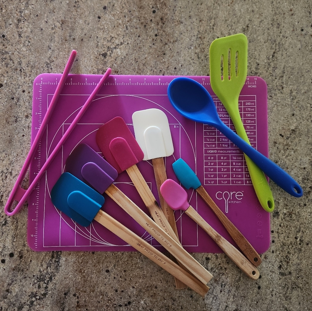 Core Kitchen Silicone Utensil Set with Purple Mat